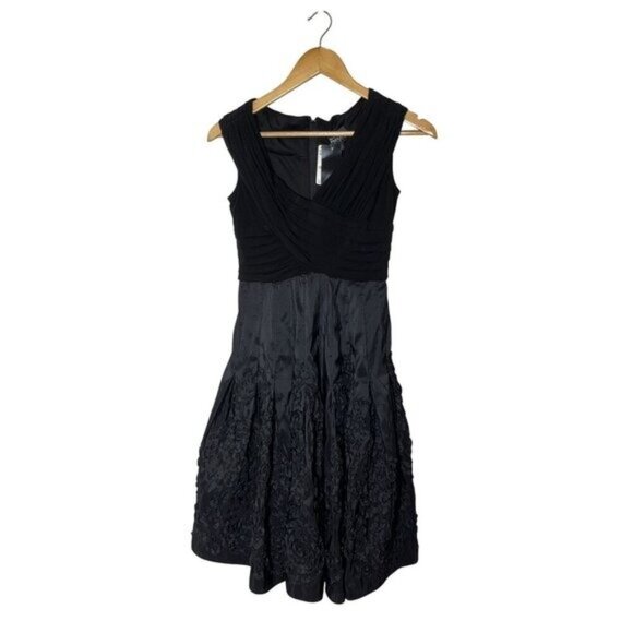 NWT Adrianna Papell Black Taffeta Cocktail  A-Line Women's  Midi Dress Size 4 - Picture 3 of 9